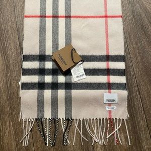 Giant Check Burberry Scarf